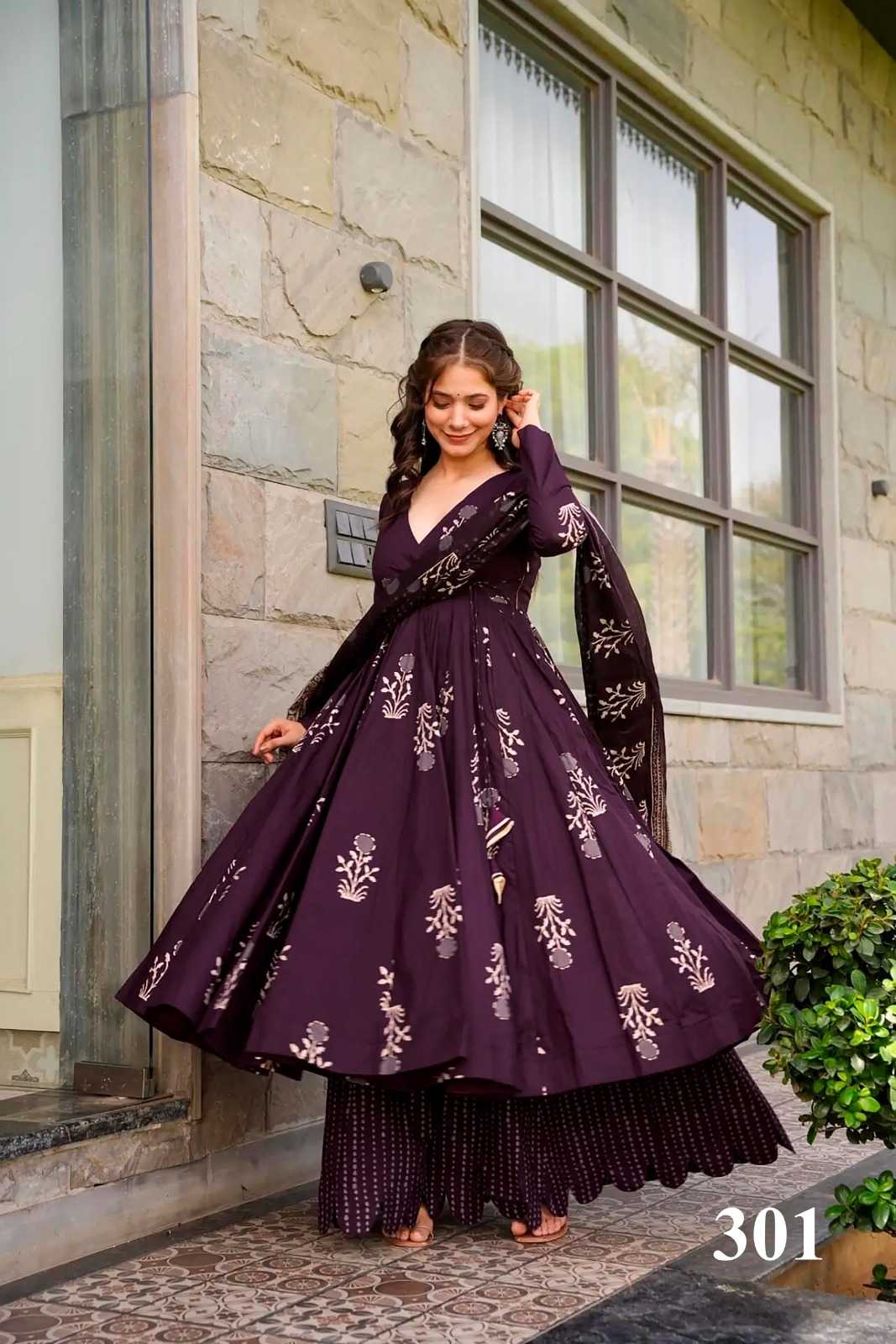 YNF MASLIN LAD 3PCS GOWNS WHOLESALE PRINTED ANARKALI GOWNS MANUFACTURER     